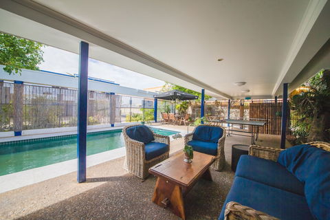 The Cosmopolitan Motel And Serviced Apartments - Hotel Accommodation 6