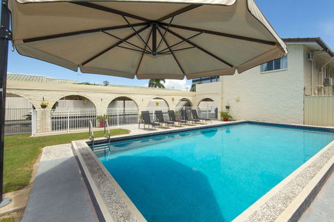 Coral Sands Motel - Hotel Accommodation 3