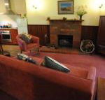 Wintarni Olives Cottage - Hotel Accommodation