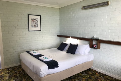 Walpole Hotel Motel - Hotel Accommodation 6