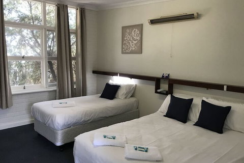 Walpole Hotel Motel - Hotel Accommodation 1