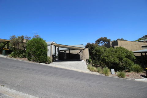 Lorne Holiday House - Hotel Accommodation 2