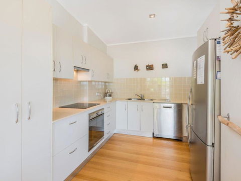 Angourie Blue 7 Stroll To Surfing Beaches. - Hotel Accommodation 6