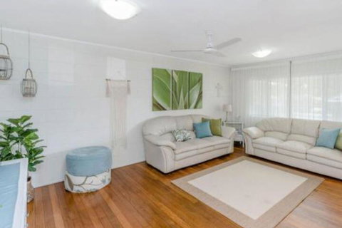 Finlays Retreat Pet Friendly House Yamba - Hotel Accommodation 2
