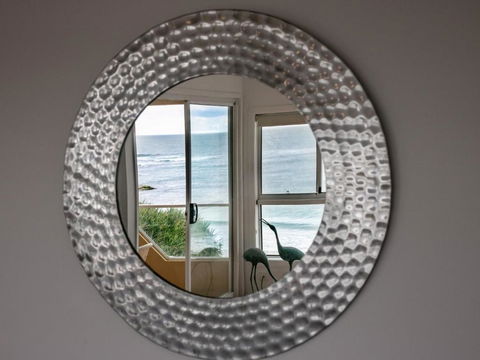 Avalon 1 Overlooking Beautiful Convent Beach - Hotel Accommodation 3