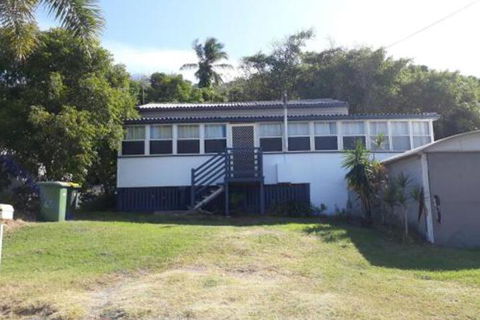 66a Farnborough Rd - Hotel Accommodation 0