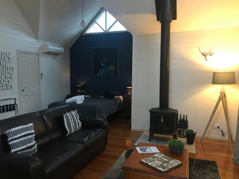 Two Truffles Cottages - Hotel Accommodation 3