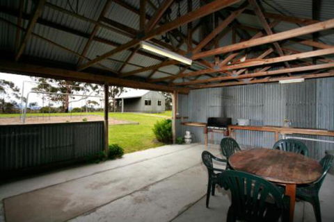 Brodribb River Rainforest Cabins Cabin 3 - Hotel Accommodation 4