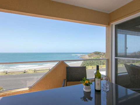 Avalon 2 Uninterrupted Views Almost On The Beach! - Hotel Accommodation 3
