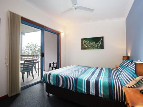 Baggies On Dutchies 9 Burbong Street Large House With Aircon Boat Parking & Waterviews - Hotel Accommodation 3