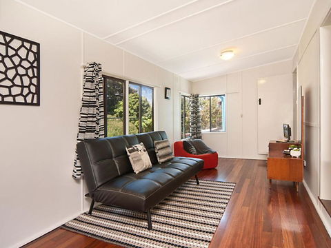 The Blue House Flat Walk To River & Beach - Hotel Accommodation 4
