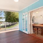 The Blue House Flat Walk To River & Beach - Hotel Accommodation 0