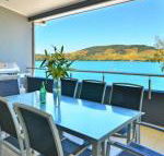 Villa 4 The Edge on Hamilton Island Waterfront High Ceilings Modern Amenities Plus Buggy - Hotel Accommodation