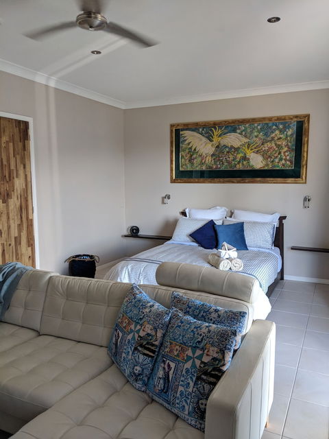 Kingfisher SeaViews - Hotel Accommodation 3