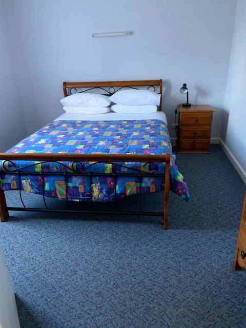 Orford Prosser Holiday Units - Hotel Accommodation 5