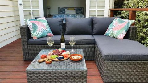 A Coonawarra Experience - Hotel Accommodation 1