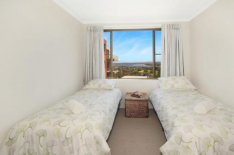 Pacific Tower Penthouse - Hotel Accommodation 3