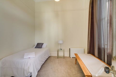 The Managers Residence - Hotel Accommodation 7