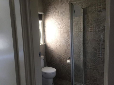 Costa Park Cottage Dio Armidale - Hotel Accommodation 2
