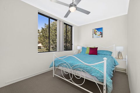 Golden Sands Apartment 10 - Hotel Accommodation 1