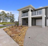 Bunya by The Sea - Hotel Accommodation