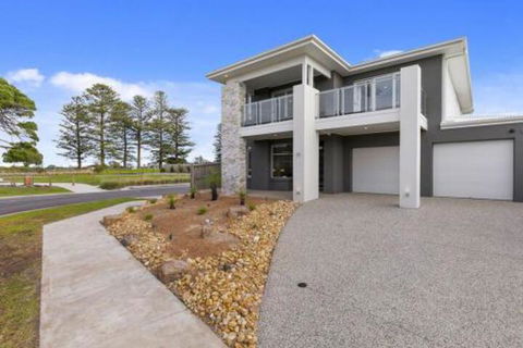 Bunya By The Sea - Hotel Accommodation 0