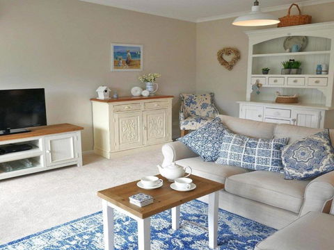 Sealark Views Of The Bay - Hotel Accommodation 5