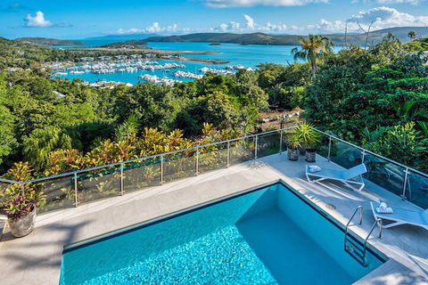 The Vue On Hamilton Island - Hotel Accommodation 4