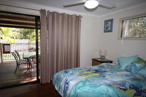 1 Naiad Court Lowset Family Home With Swimming Pool & Covered Deck. Pet Friendly - Hotel Accommodation 5