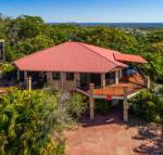 2 / 80 Cooloola Drive Comfortable  cosy unit enjoying ocean views  views to Fraser Island - Hotel Accommodation
