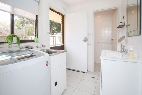 Allure Apartments Central - Hotel Accommodation 6