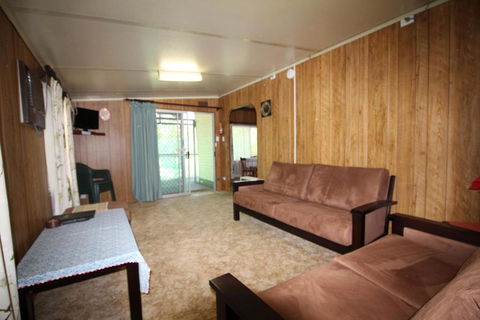 Lazy Days Caravan Park - Hotel Accommodation 2