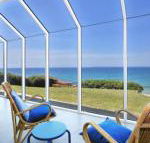 Neptune Absolute Beachfront - Hotel Accommodation