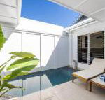 Reflections Emerald Villa - Hotel Accommodation
