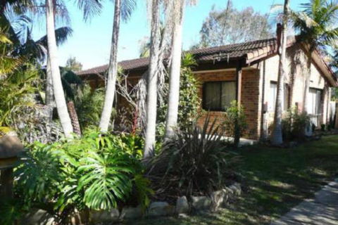 75 River Rd Tabourie Hideaway - Hotel Accommodation 5