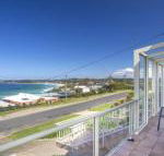 143 Mitchell Pde Magnificent Outlook - Hotel Accommodation