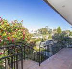 Relaxed Homely Retreat 57 Carroll Ave - Hotel Accommodation