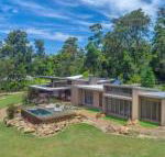 Calanthe Acreage Doonan - Hotel Accommodation