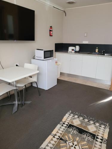 Jabiru Motel - Hotel Accommodation 6