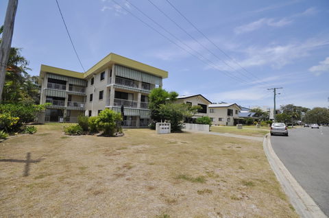 Bayviews At Bongaree - Hotel Accommodation 0