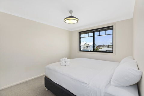 North Entrance Beach House - Hotel Accommodation 2