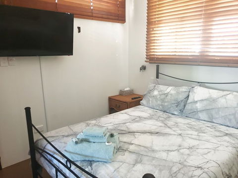 Bongaree Ocean Villa - Hotel Accommodation 6