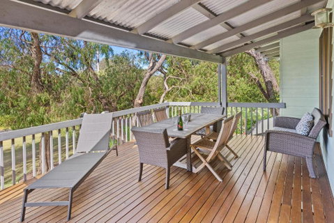 Tranquil Waters - Hotel Accommodation 4