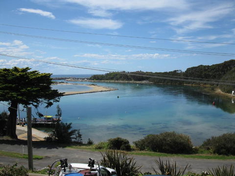 Pacific Pines Unit 6 - Hotel Accommodation 2