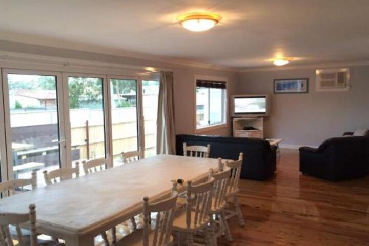 Brundee NSW Hotel Accommodation