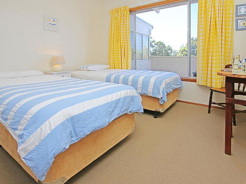 REST ASHORE At MOLLYMOOK - Hotel Accommodation 1