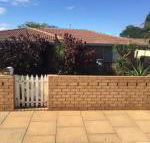 The Bluff Point - Hotel Accommodation