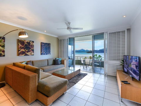 Top Floor Hibiscus Apartment 208 - Hotel Accommodation 6