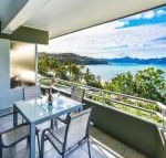 Top Floor Hibiscus Apartment 208 - Hotel Accommodation