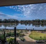 64 Marina Way Mannum - Hotel Accommodation